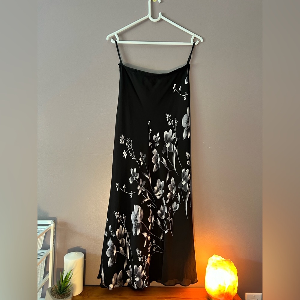 Vintage whimsigoth floral skirt